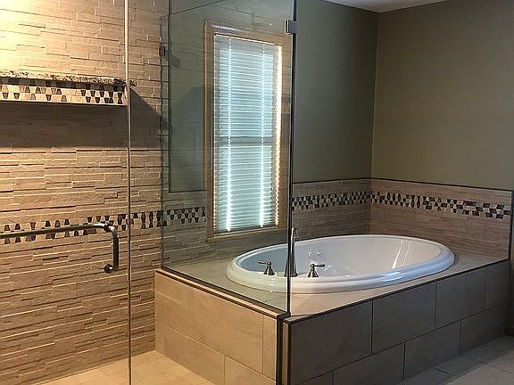 Master bath 