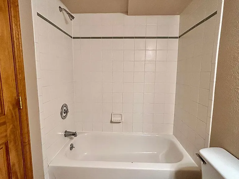 2650 Juniper Ave — Photo 44