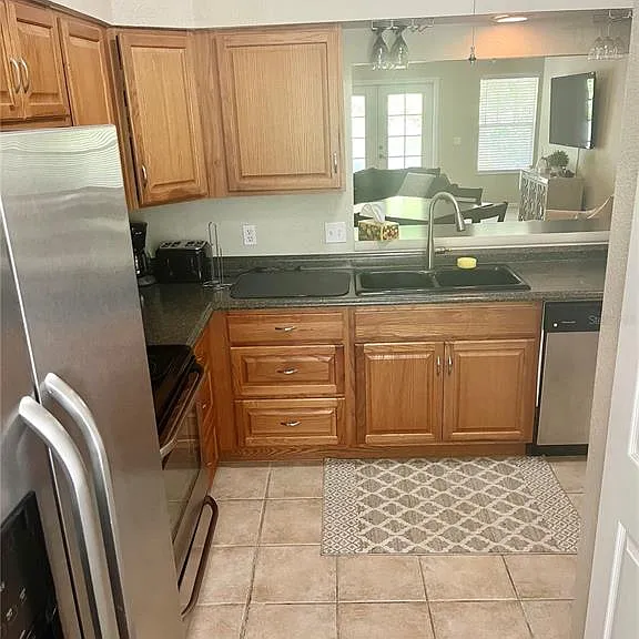 5025 SW 91st Ct #H303 — Photo 9