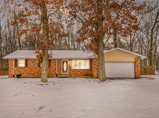 71190 Ridgewood Dr, Edwardsburg, MI 49112