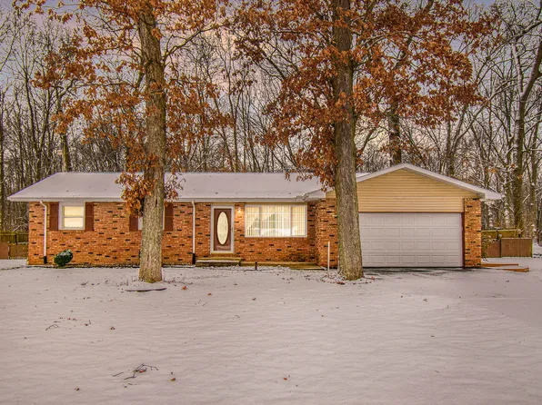 71190 Ridgewood Dr, Edwardsburg, MI 49112