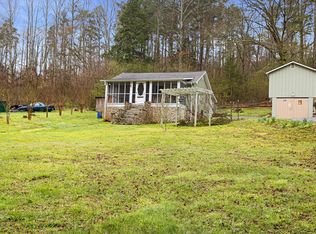 3973 Happy Valley Rd, Flintstone, GA 30725