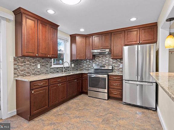 4th image of this home