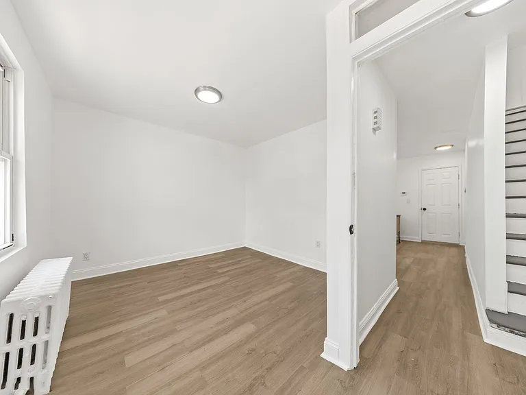 130 Park Ave #2L — Photo 12