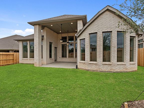 4th image of 26168 Treetop Terrace Ln