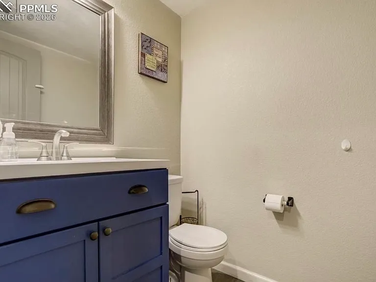 3812 Chia Dr — Photo 24