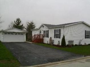 25724 Pinehurst Dr, Monee, IL 60449