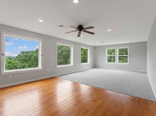 15800 Sugar Creek Rd, Garfield, AR 72732