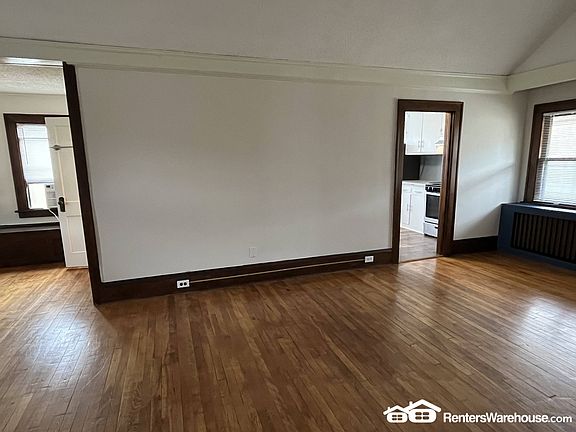 4th image of 4001 Grand Ave S APT 2