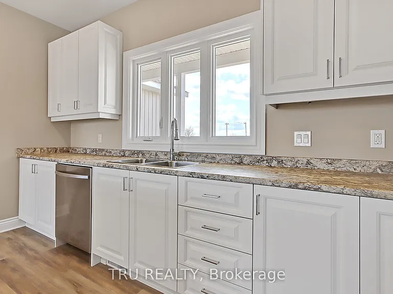 3654 Twin Elm Rd #A — Photo 12