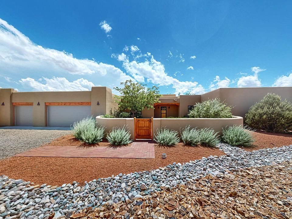 1st image of 33 Cielo Tranquilo Ct