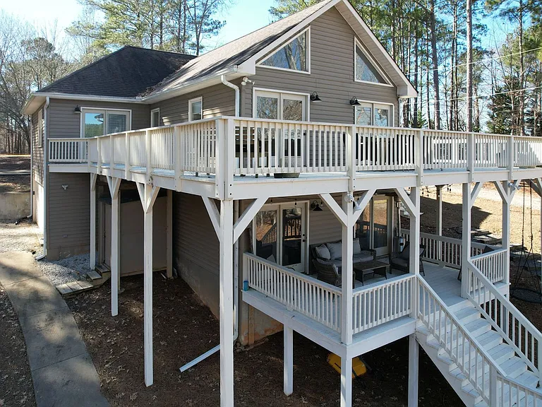 108 Horseshoe Cir — Photo 2