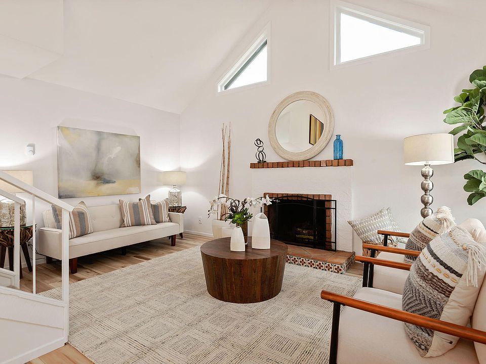 2nd image of 3805 Mariana Way