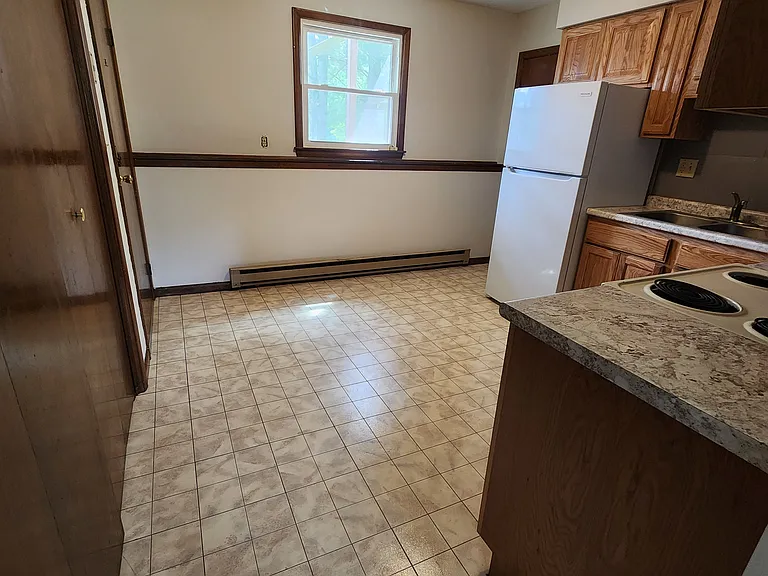 921 Fuller St #4 — Photo 1