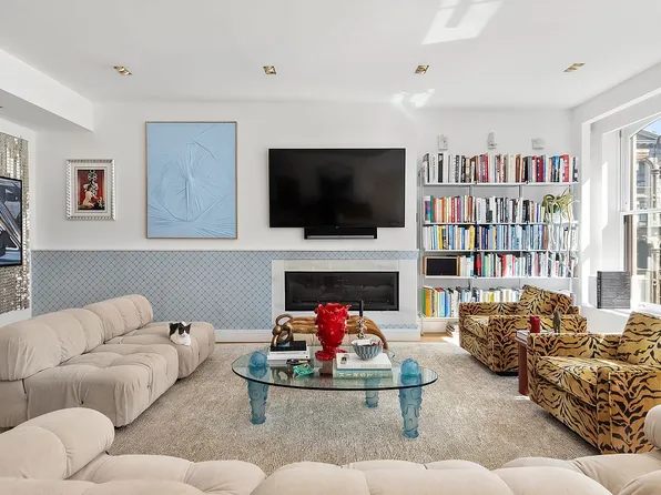 53 Greene St APT 5, New York, NY 10013