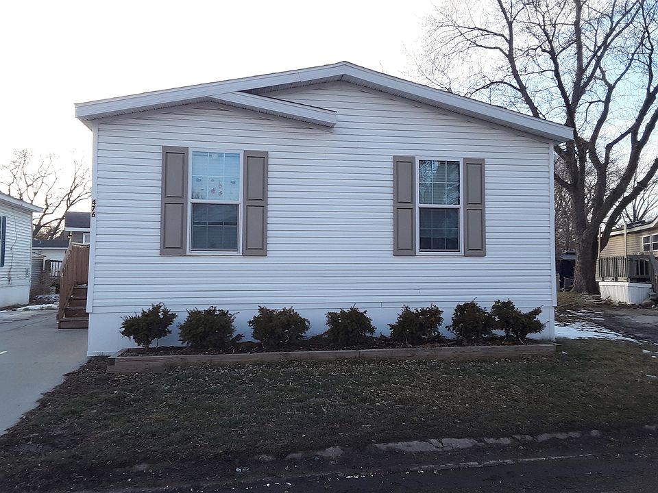 2nd image of 476 Sterling St E