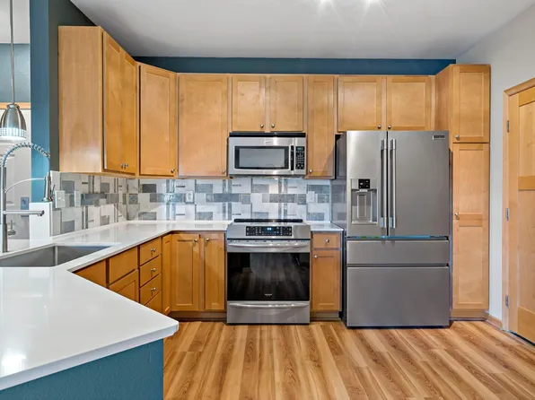 12501 Nicollet Ave S #417, Burnsville, MN 55337