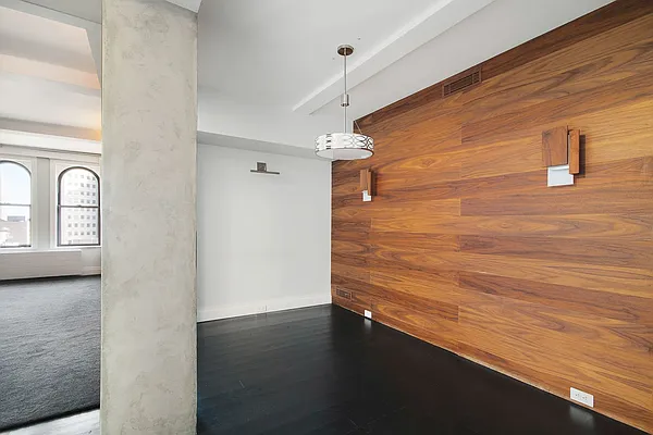 Sold by Compass | media 19