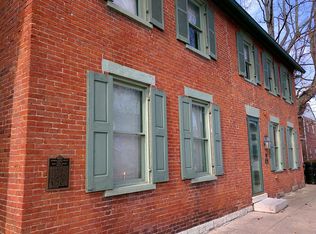 45 S Main St, Springboro, OH 45066