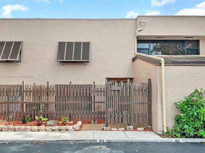 1213 NW 123rd Ave, Pembroke Pines, FL, 33026