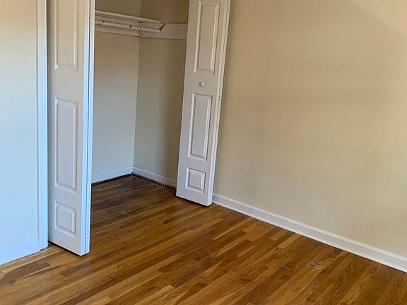 5th image of 4060 Forest Hill Ave APT K