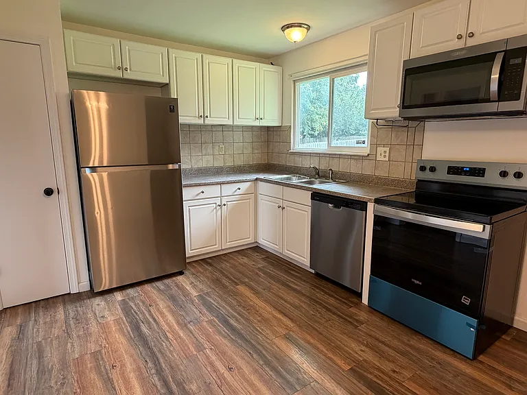 Kitchen with all new stainless steel appliances