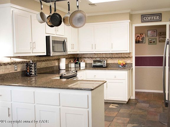 4th image of 6408 Mooregate Dr