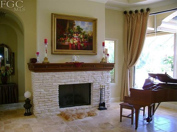 4th image of 9351 Lakebend Preserve Ct