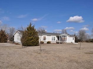 1726 W 123rd Ave N, Milton, KS 67106