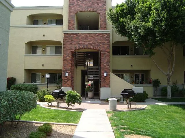 3302 N 7th St #330 — Photo 22