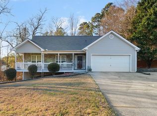 1206 Brim Bay Ct, Loganville, GA 30052