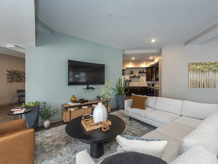 Covepointe at the Landings — Photo 6