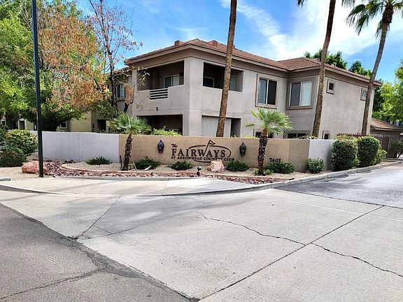 3rd image of 7401 W Arrowhead Clubhouse Dr Unit 2046