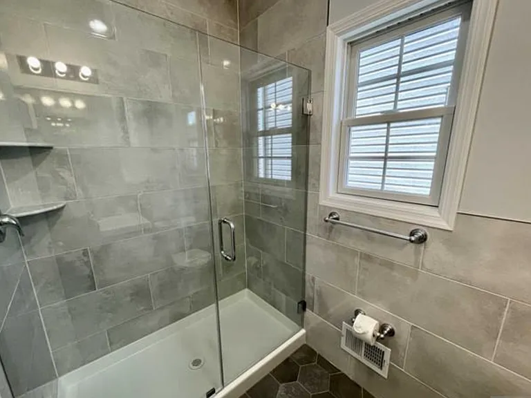 519 Cross St #1 — Photo 9