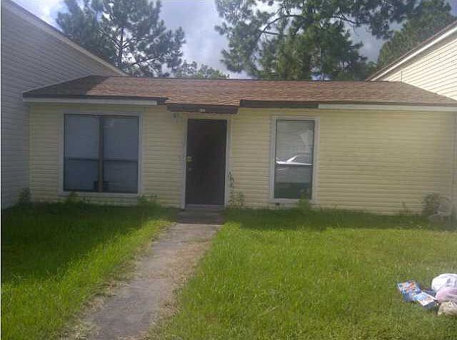 1st image of 632 Carnathan Ct #632