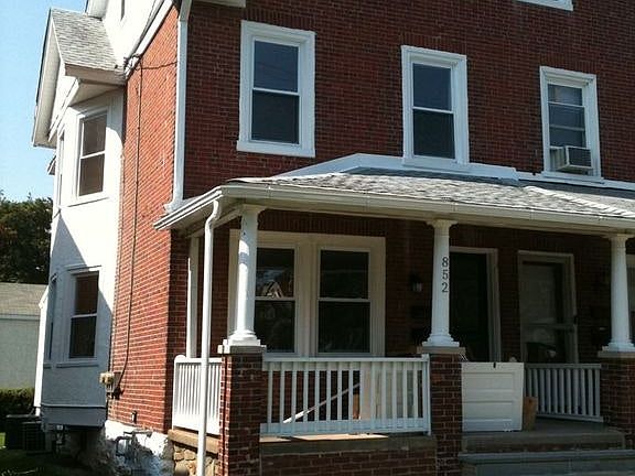 Exterior of duplex: Unit is 2nd & 3rd floors