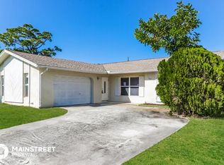 137 SE Manly Ave, Pt Saint Lucie, FL 34983