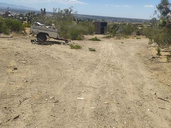 5th image of 20727 Canyon Dr