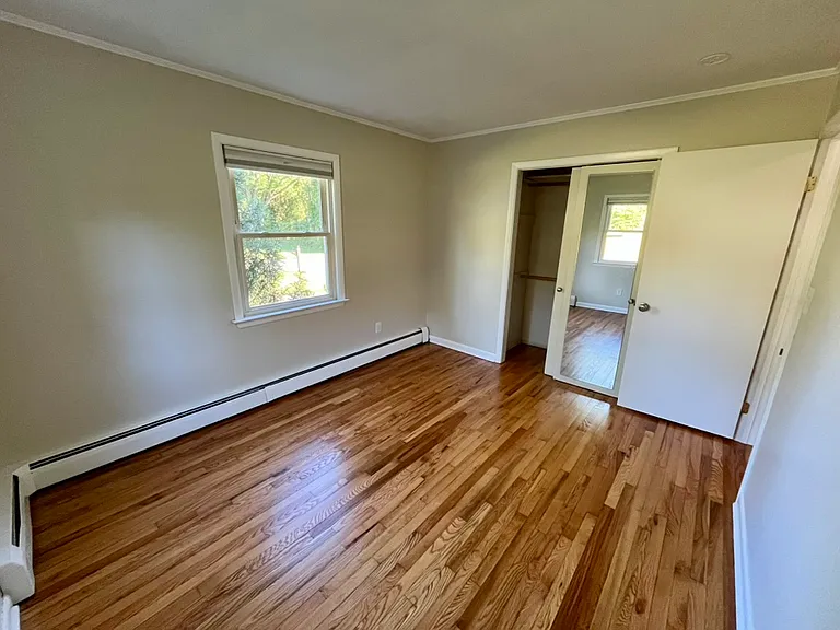 28 Brookfield Mdws — Photo 7
