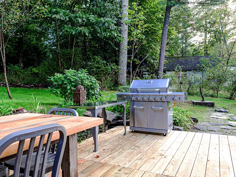 29 Van Dale Rd — Photo 53