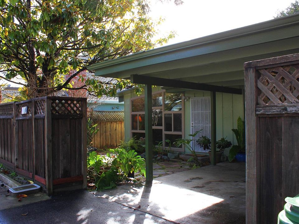 1st image of 415 Seacliff Dr #A