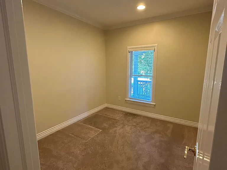 3040 Creek Rd — Photo 15