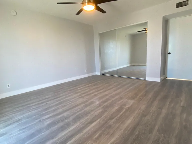 1635 E Cypress St #A — Photo 13