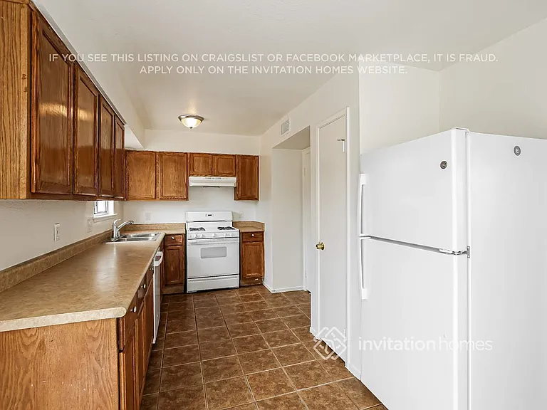 901 Calico Hills Ct — Photo 8