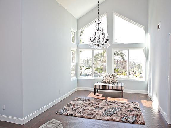 2nd image of 5041 E Chalice Ln