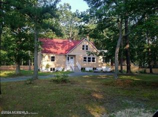 266 Crescent Ave, Jackson, NJ 08527