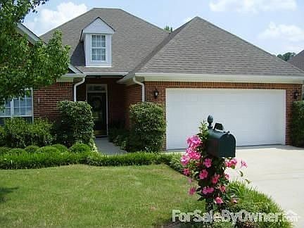 Our Home
						:
						Inviting curbside appeal