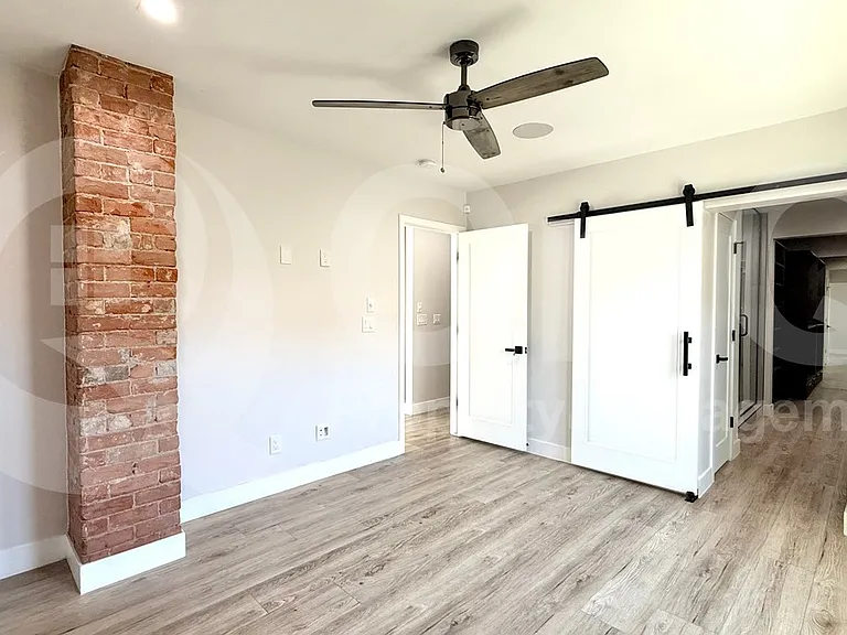 1029 E Garfield St #A — Photo 15