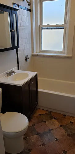 241 Freeman St #10 Photo 1