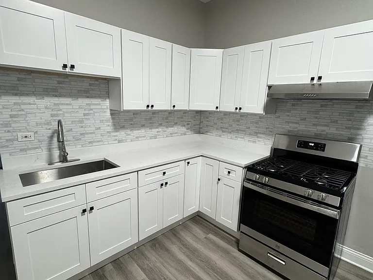 3548 W 13th Pl #2F — Photo 4